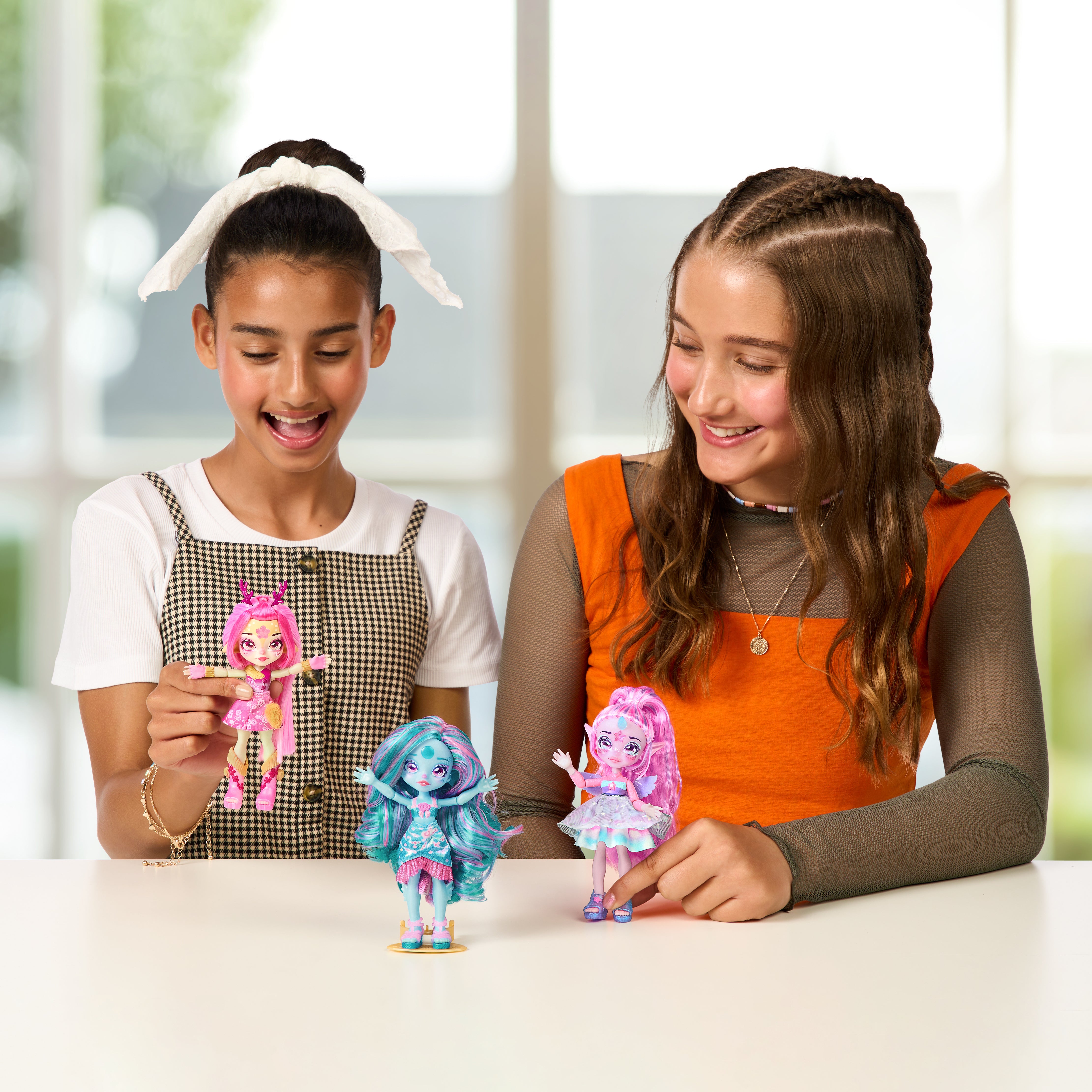 Moose Toys Magic Mixies Pixlings Doll