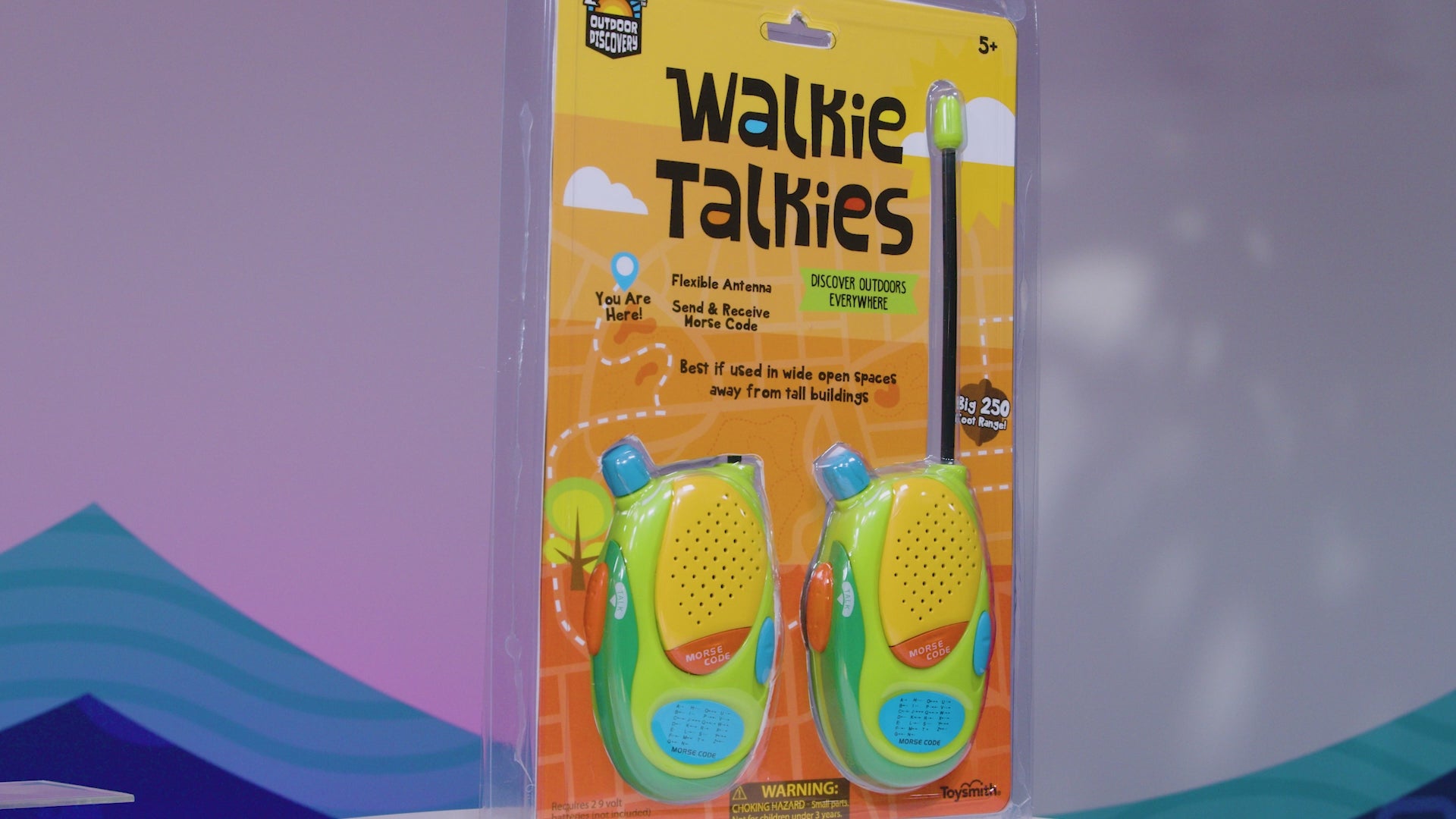 Load video: Outdoor Discovery Walkie Talkie