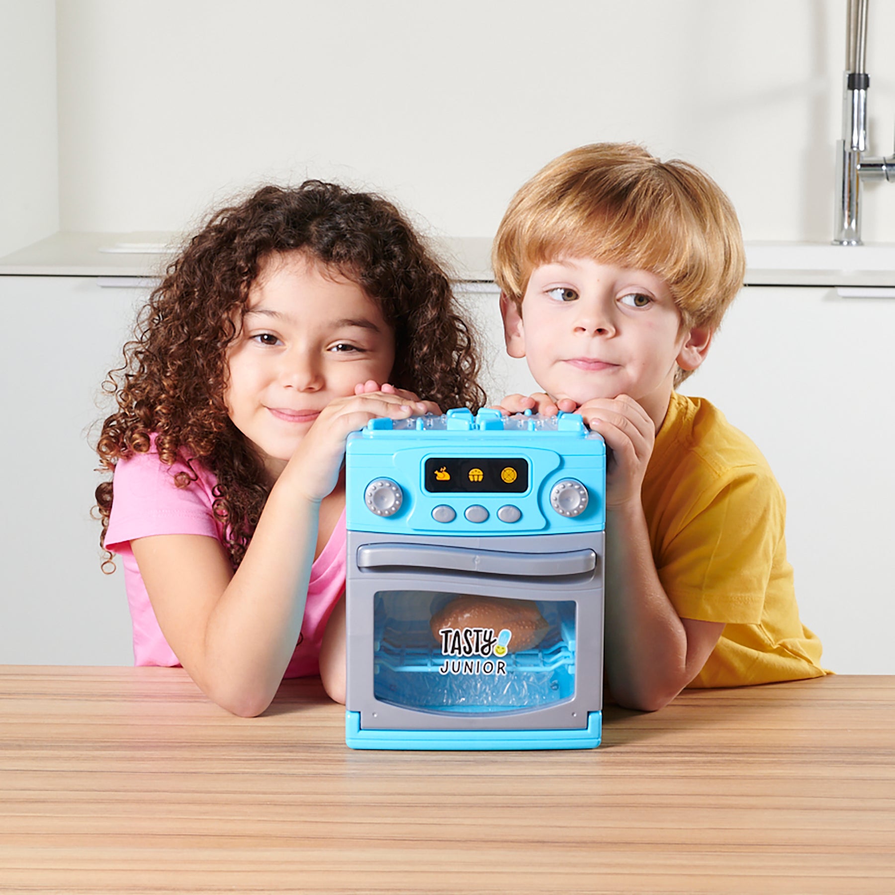 Tasty Junior Pretend Play Oven Set
