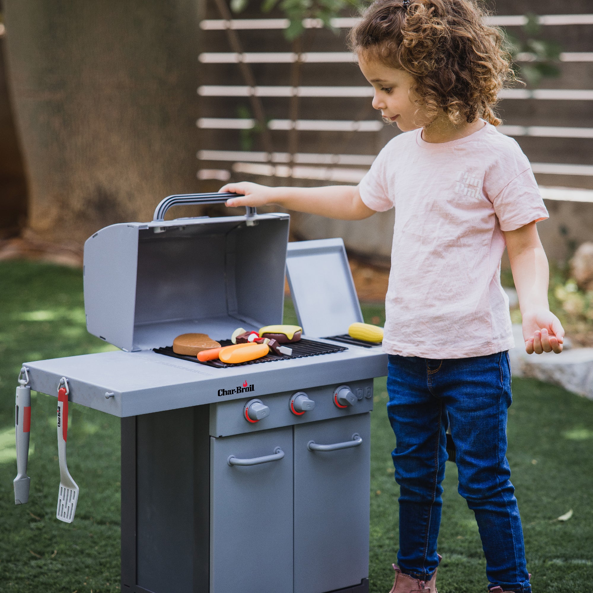 Red Toolbox Char-Broil Kids BBQ Set
