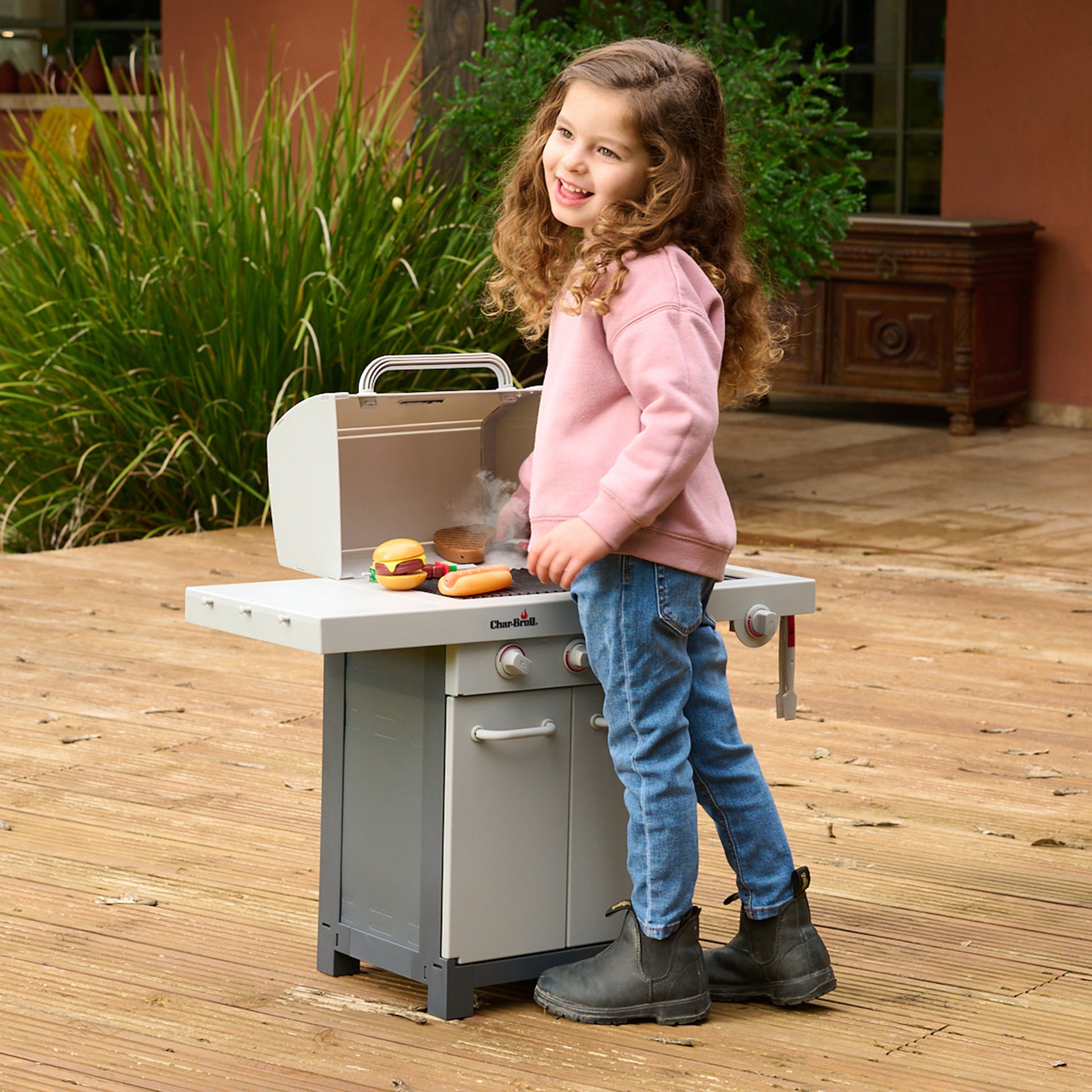 Red Toolbox Char-Broil Kids BBQ Set